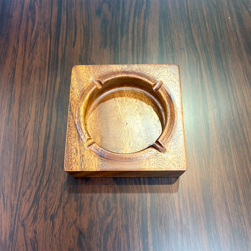 （宠粉福利）烟灰缸木质