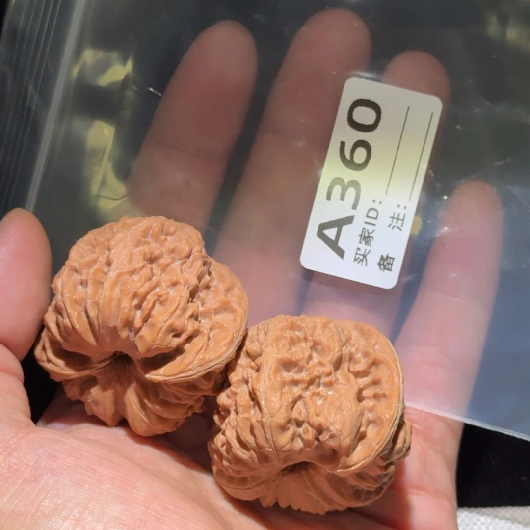 吊坠文玩核桃凹的360