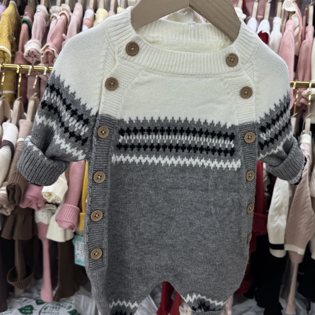 男宝长爬哈衣外出服灰色白色拼接款带帽子