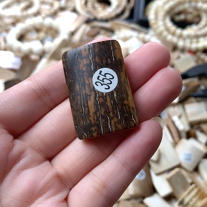 泥塑不打孔联系客服