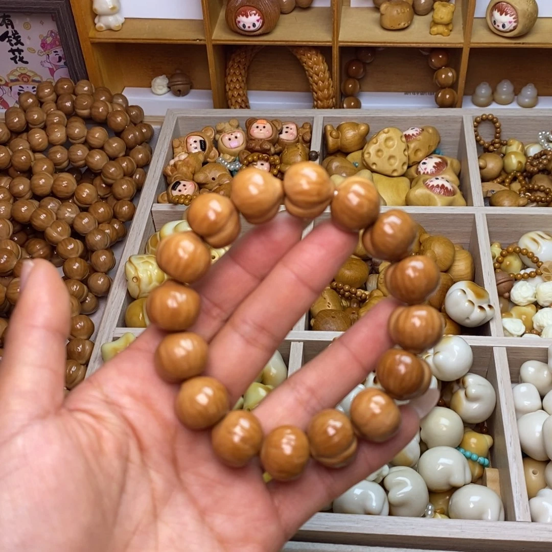 吊坠猴头核桃16蜜桃臀手串