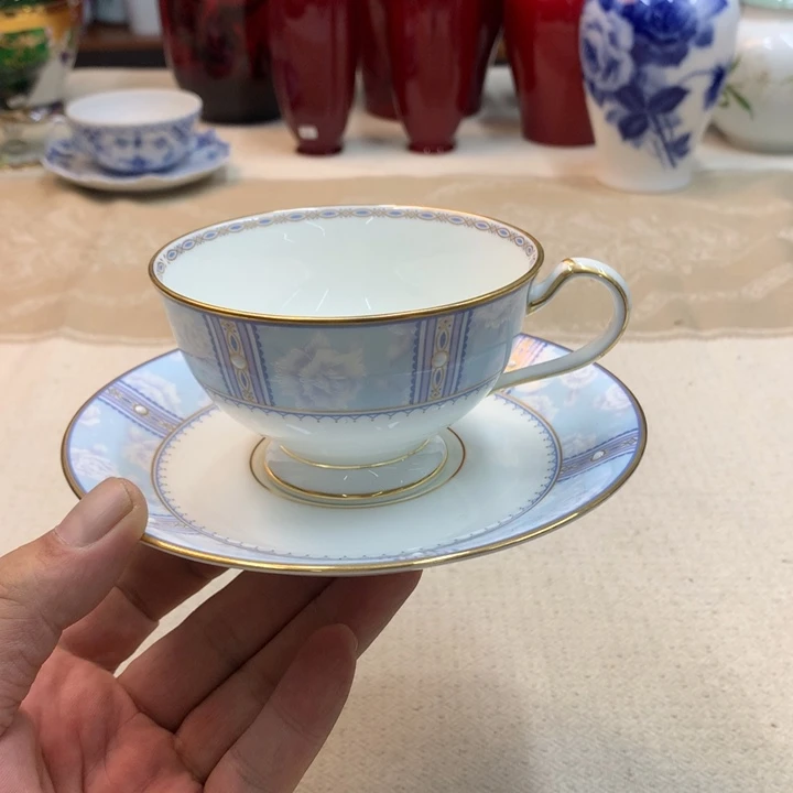 紫砂金瓷阁精品瓷器店