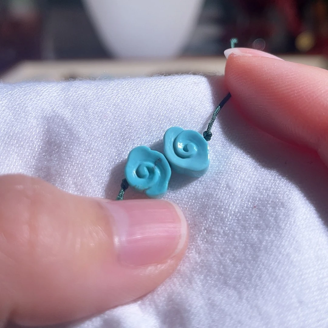 绿松石配饰未镶嵌