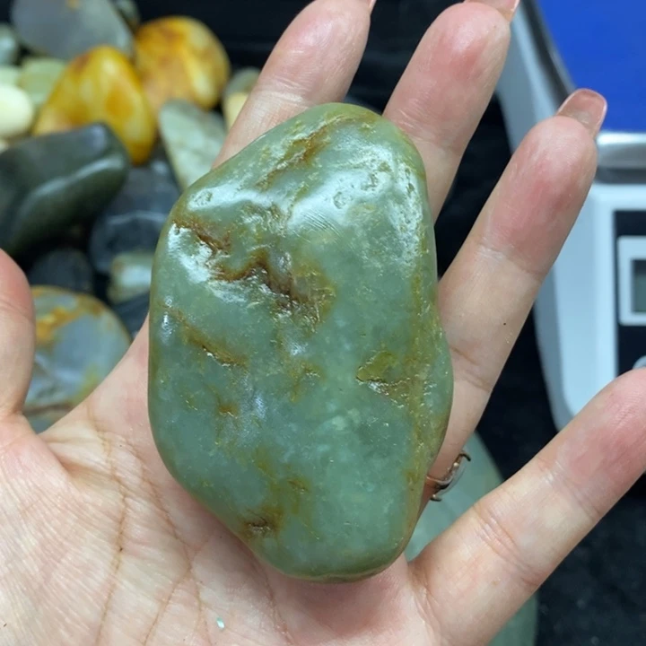 未镶嵌和田玉（糖玉）挂件