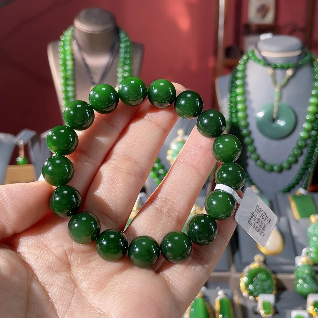 和田玉（碧玉）未镶嵌颈饰