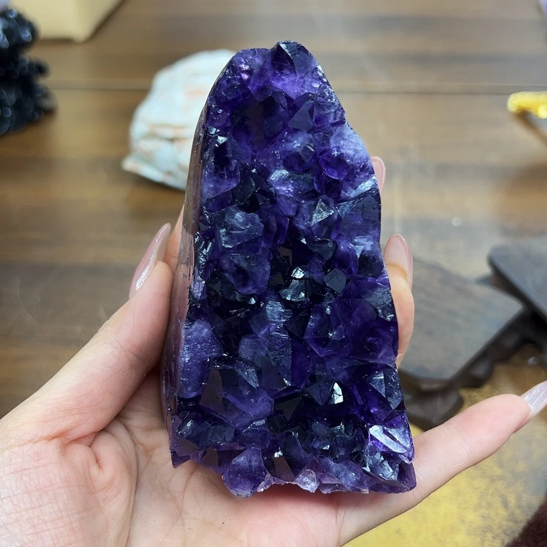 紫晶摆件未镶嵌晶体