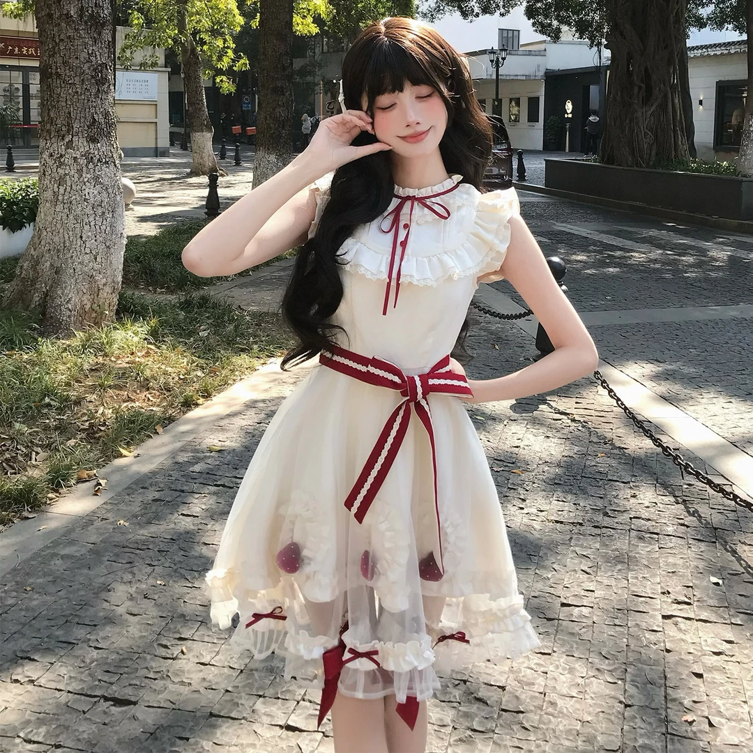 啦啦酱 草莓慕斯蛋糕 轻lo娃娃裙古早doll感无袖白色连衣裙洋装商品图