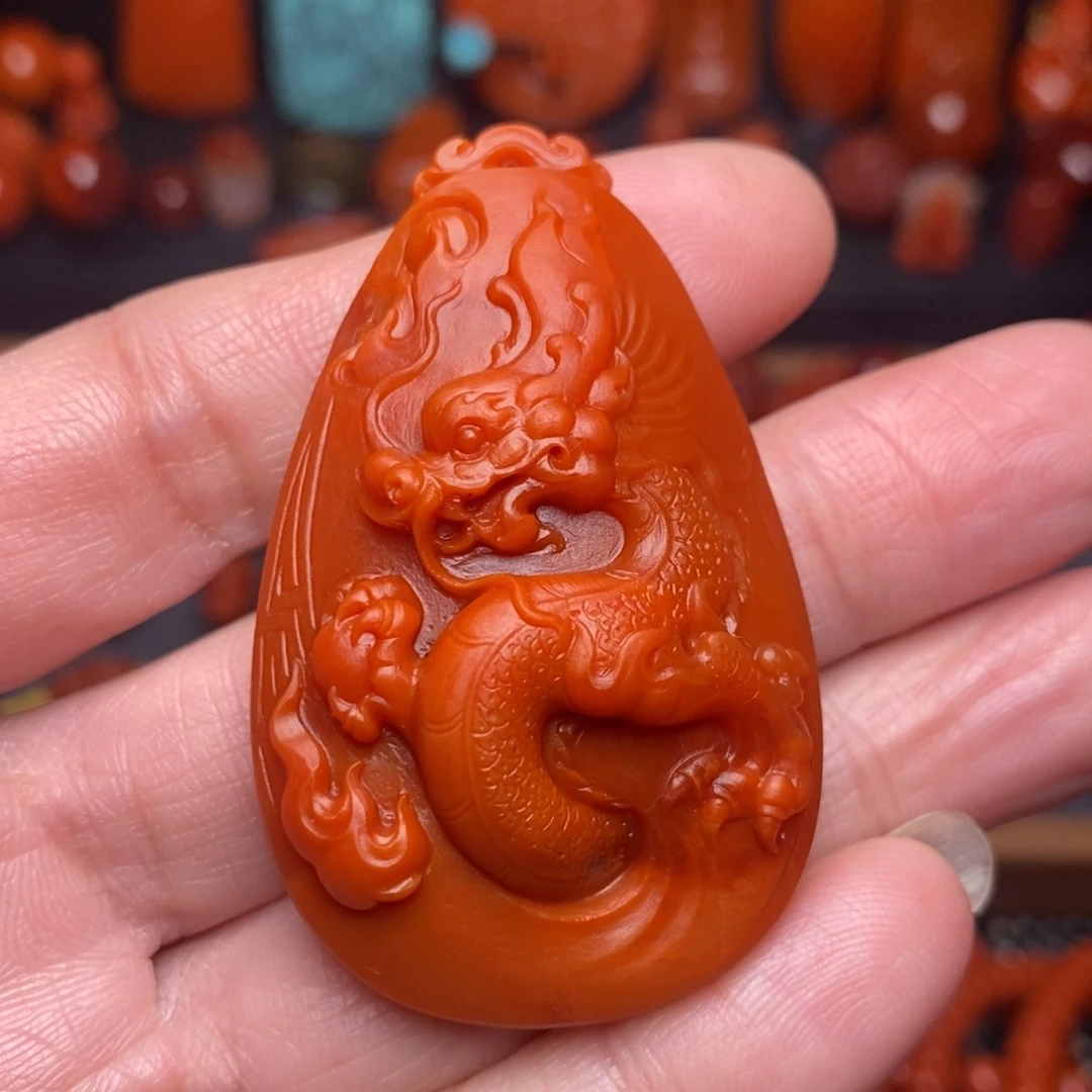 南红玛瑙精工吊坠未镶嵌