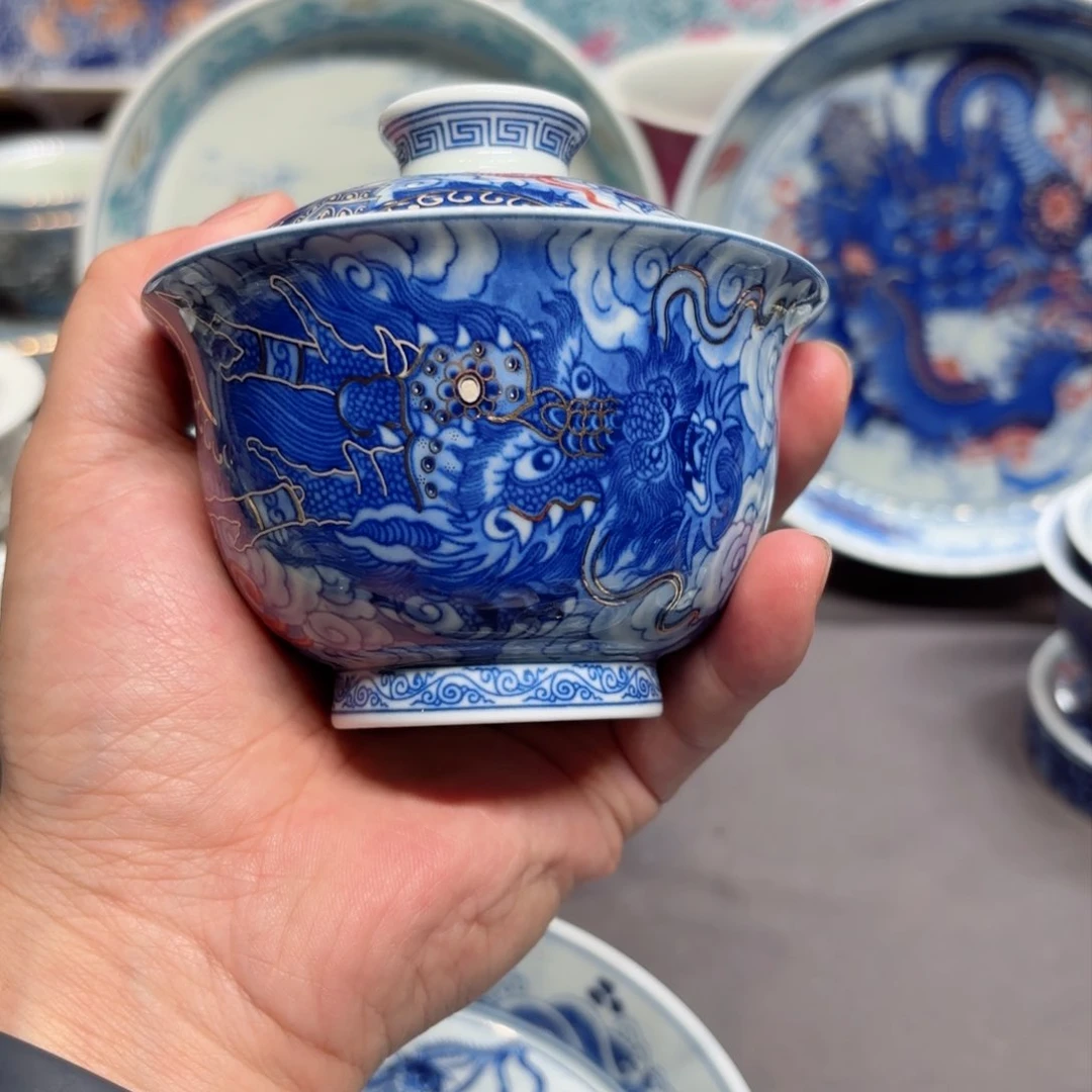 杯子文*景德镇陶瓷学院