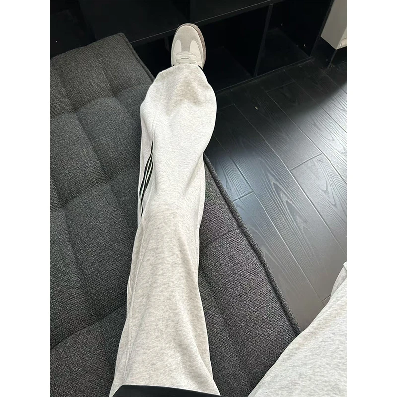 美式复古白灰色条纹卫裤男高街新款休闲微喇直筒裤子运动秋季长裤