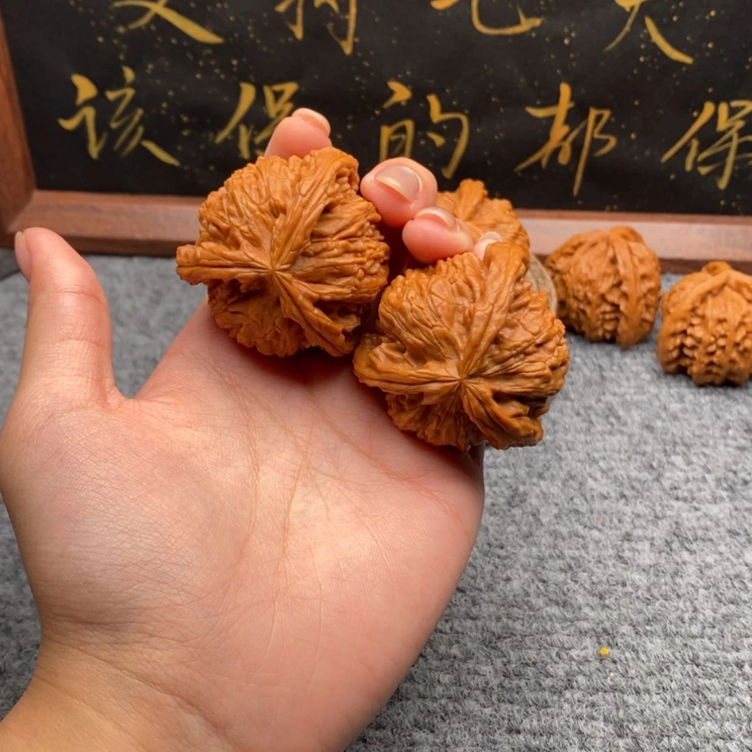 【闪购商品】吊坠文玩核桃7**8