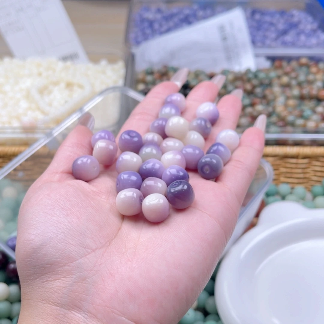 白玉菩提吊坠q11.75mm110颗。紫飘