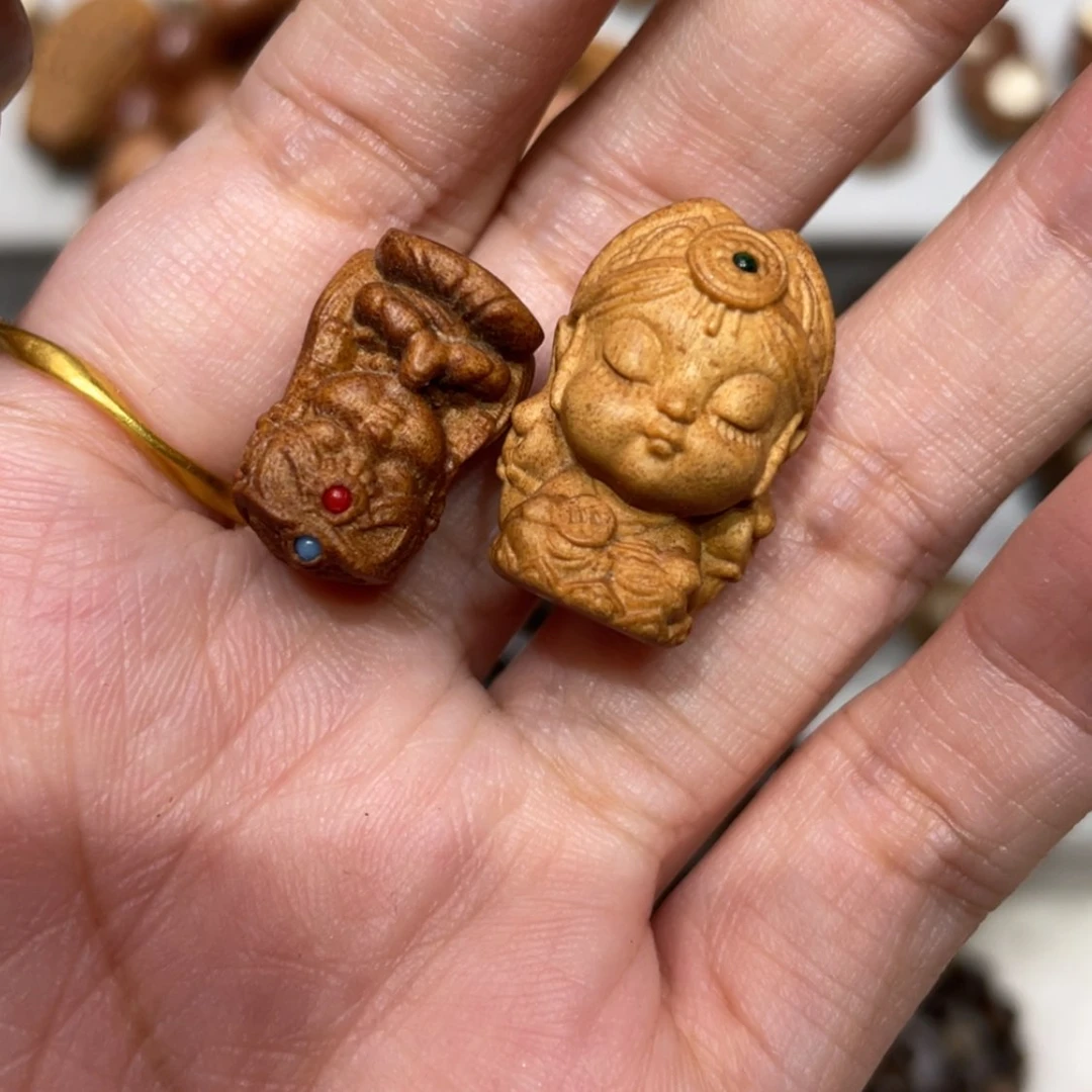 【闪购商品】檀香木吊坠打*小吊坠