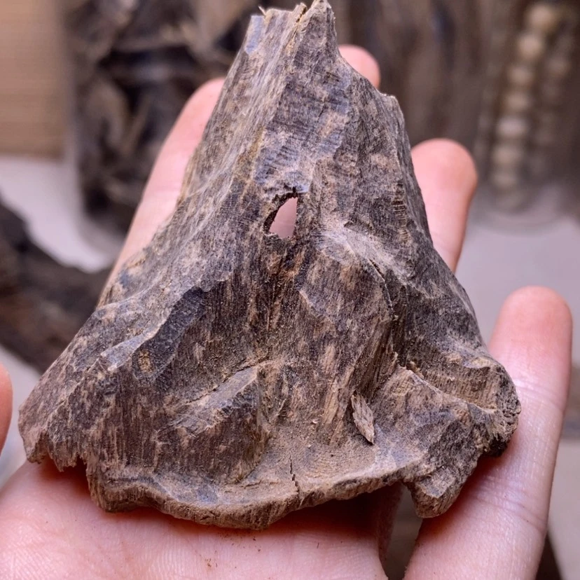 【闪购商品】香榧木海南壳子5克