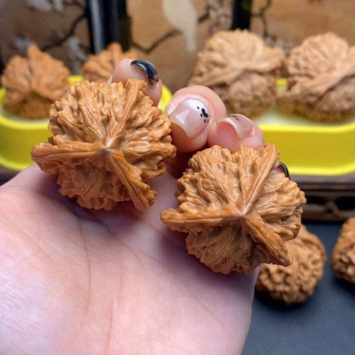 文玩核桃把件535盘山正奔38全品