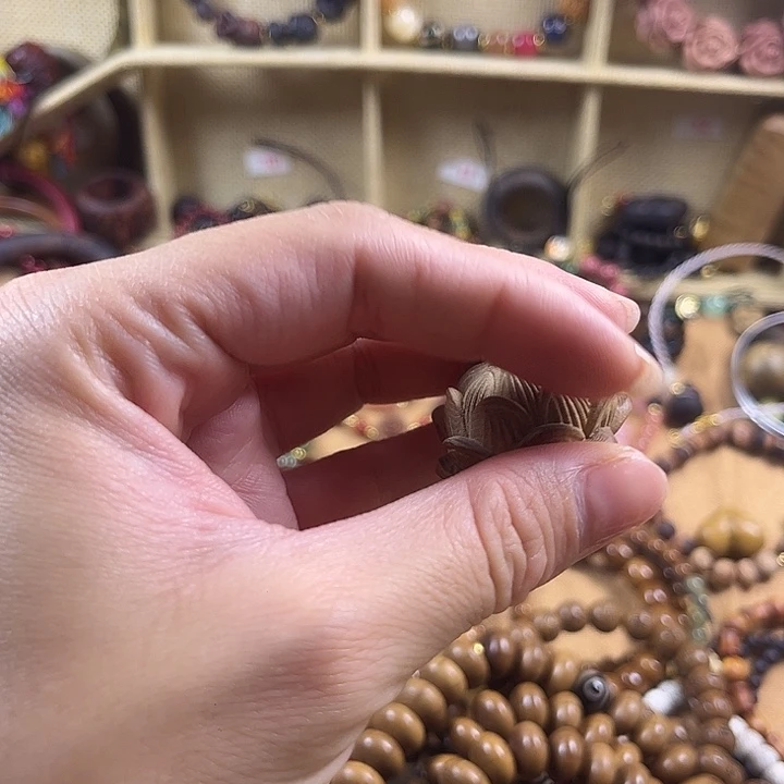 夜***瑰手串/手链六道木一对绿色