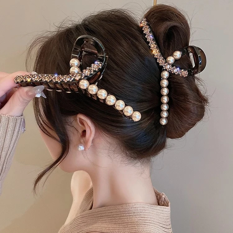 2025新款高级感闪钻大号抓夹轻奢百搭鲨鱼夹后脑勺盘发夹发卡韩版