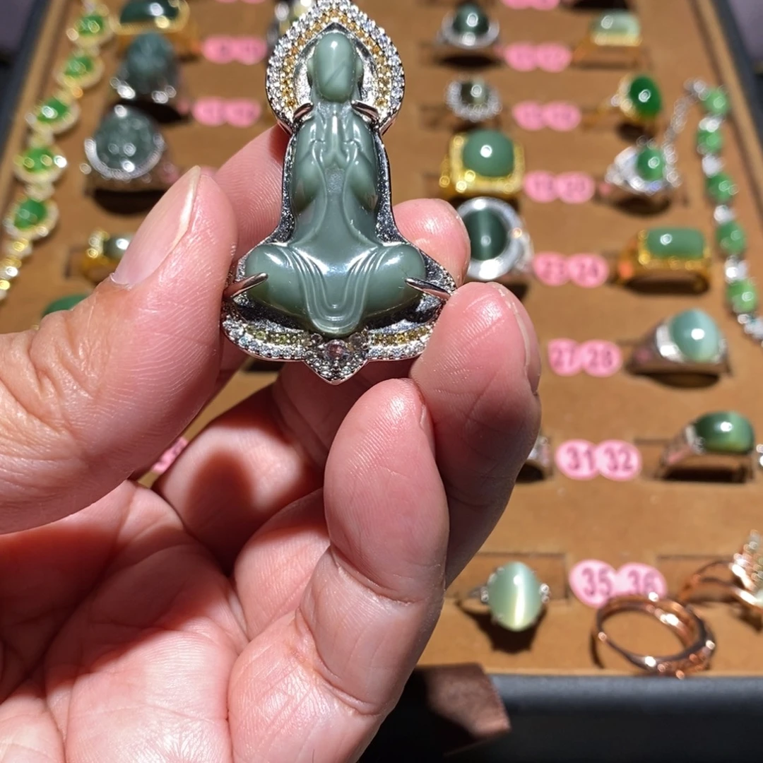 *****和田玉未镶嵌戒指