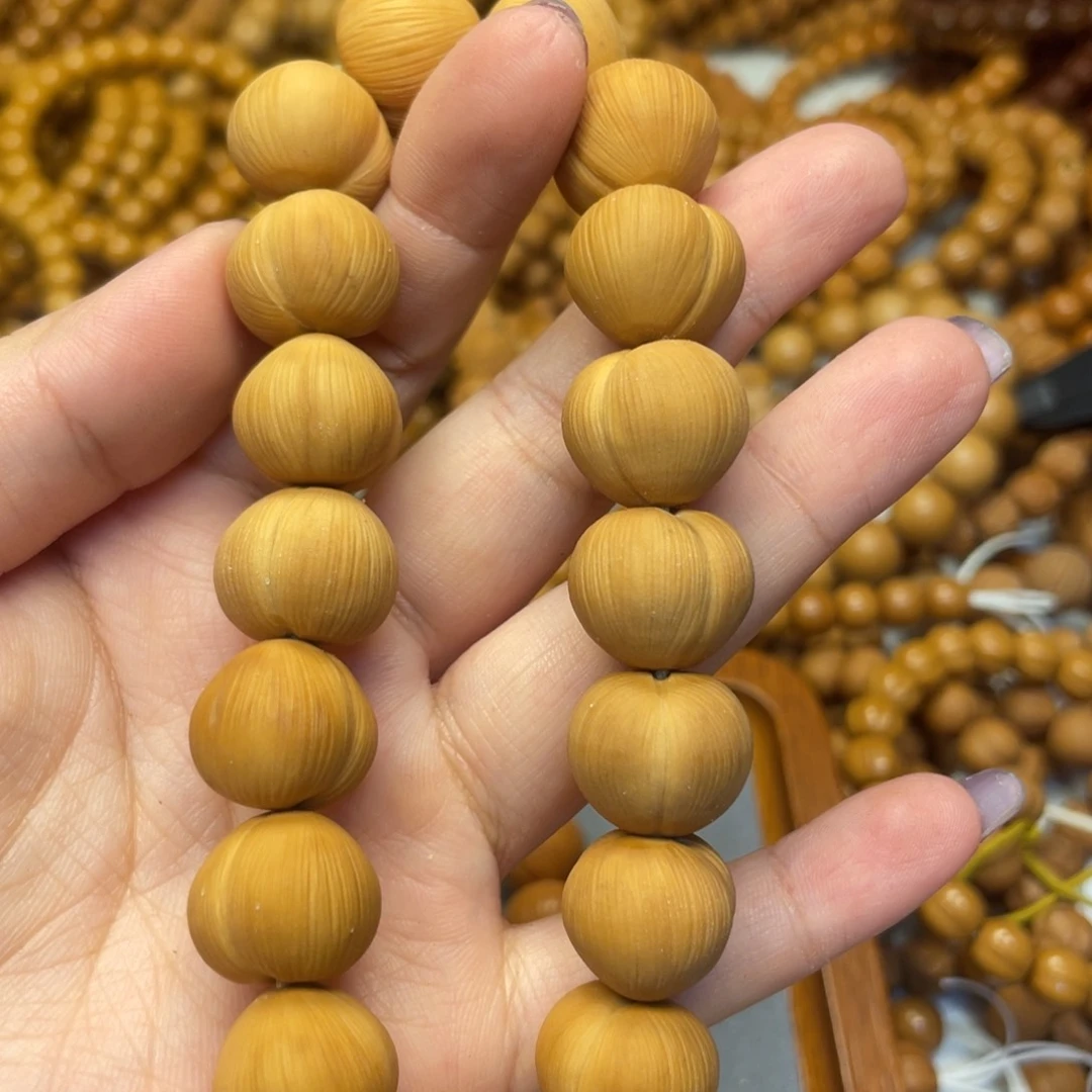 猴头核桃微暇大屁桃