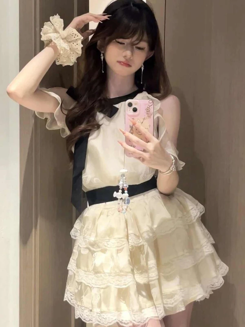 法式复古挂脖连衣裙甜美女夏季系带蕾丝娃娃女气质收腰公主小裙子