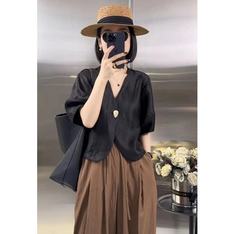 设计感v领雪纺衬衣宽松百搭短袖夏季轻薄通勤减龄小衫显瘦上衣女