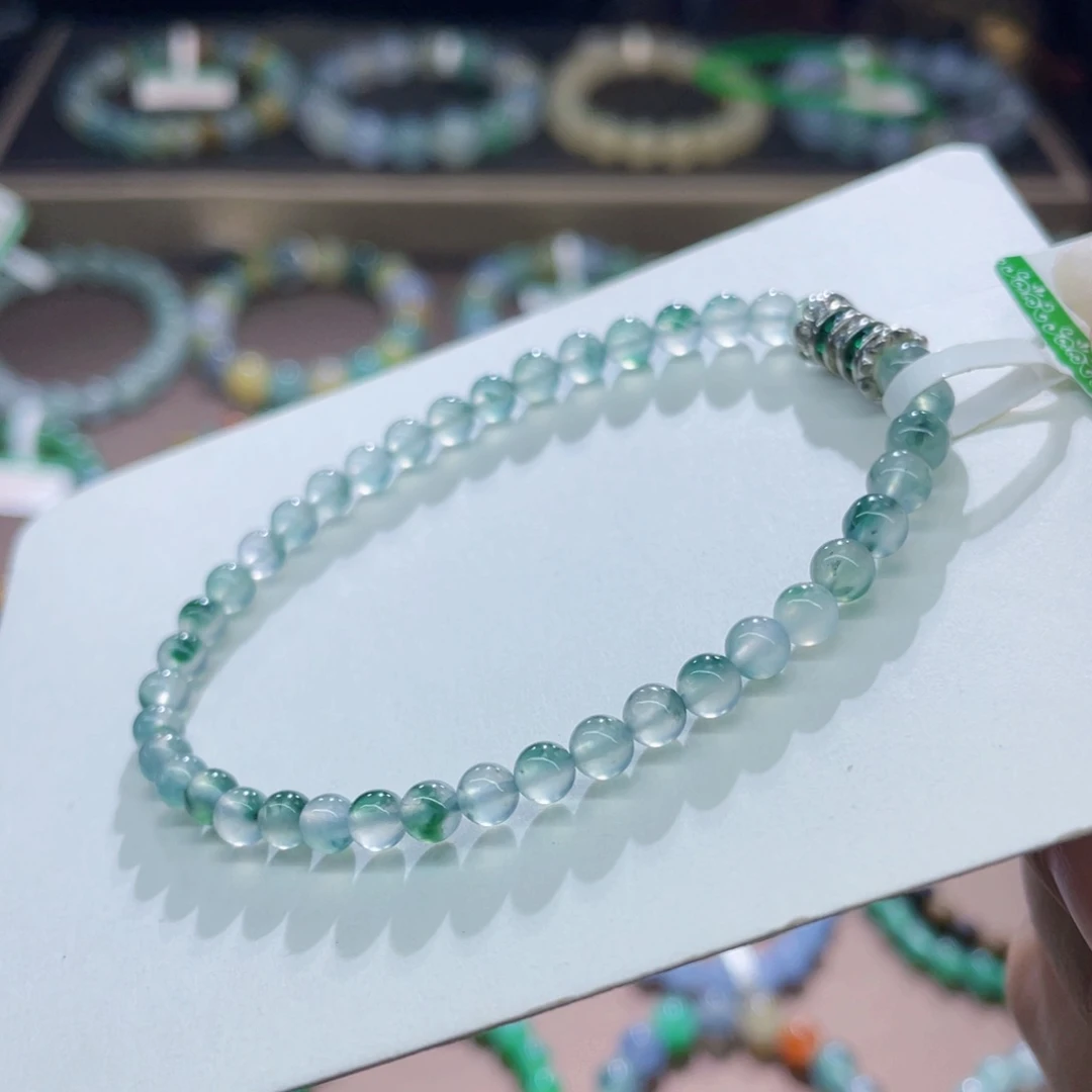 未镶嵌手链翡翠高冰起钢飘花卡4.5