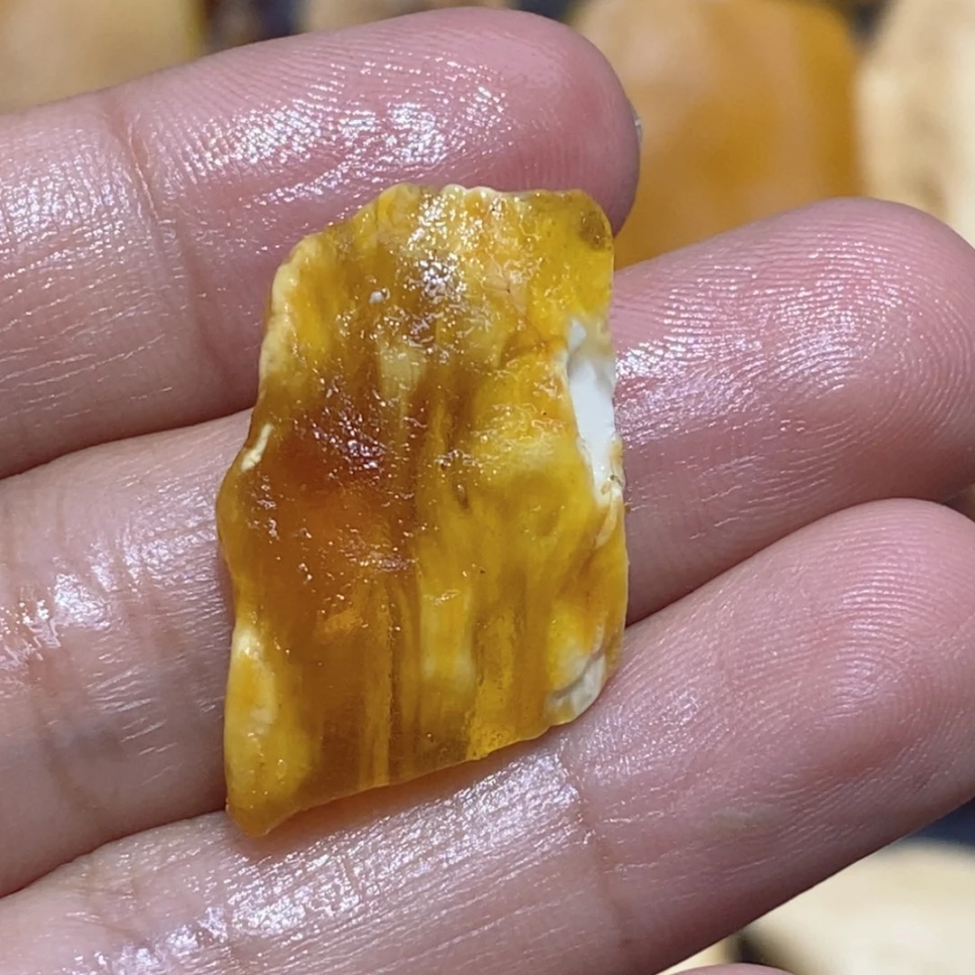 喵***猫定制琥珀蜜蜡原石