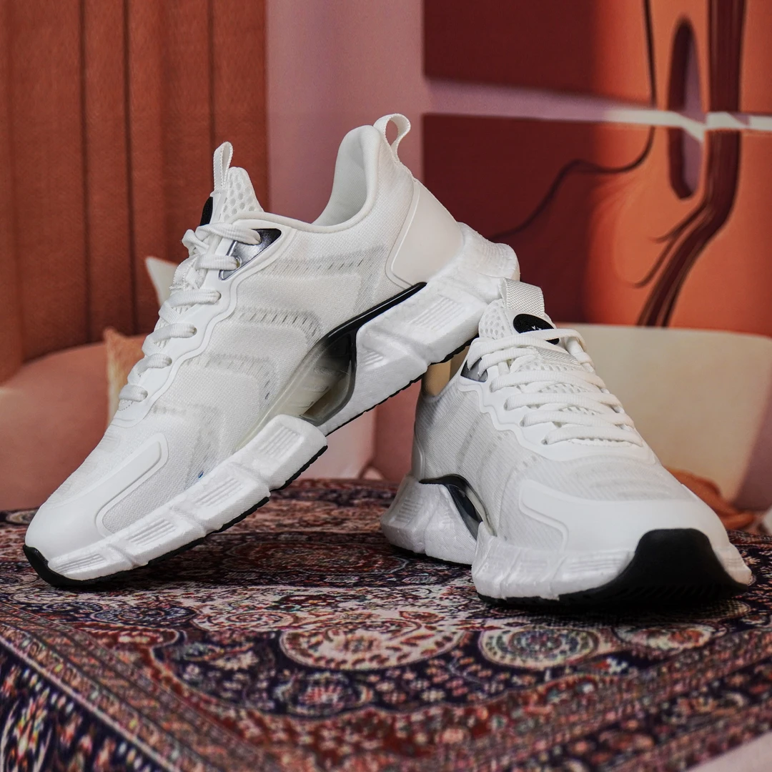 碳板透气轻便系带情侣耐磨跑步鞋鞋子百搭失序混搭风