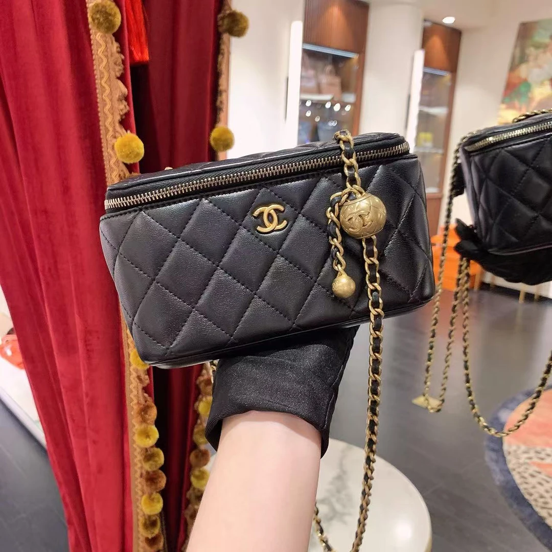 95新 Chanel/香奈儿 香奈儿金球长盒子黑金羊皮芯片款/53962530