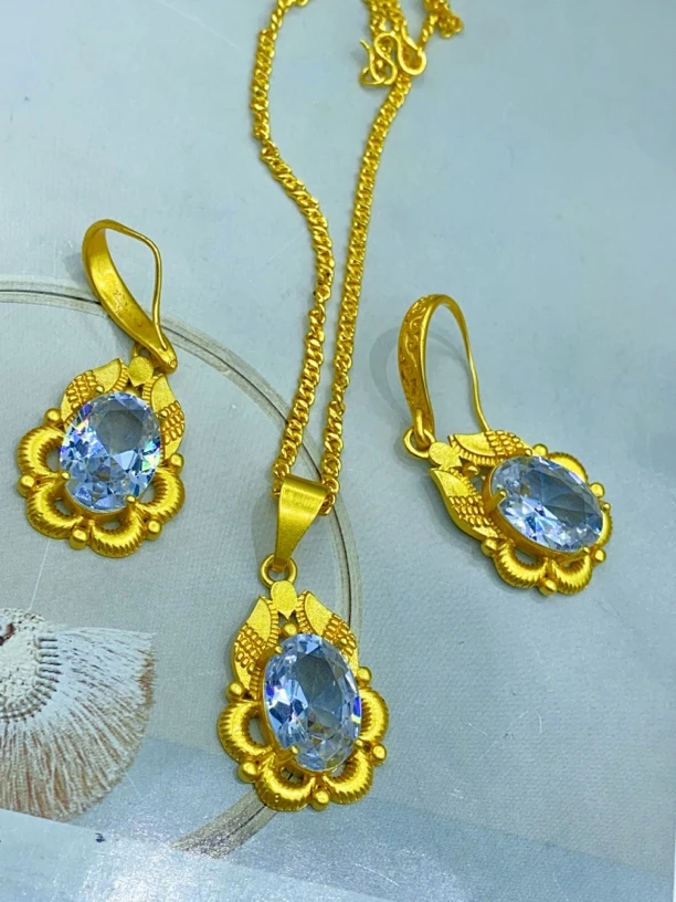 合金玻璃耳饰 白色两件套 nipal altun pason