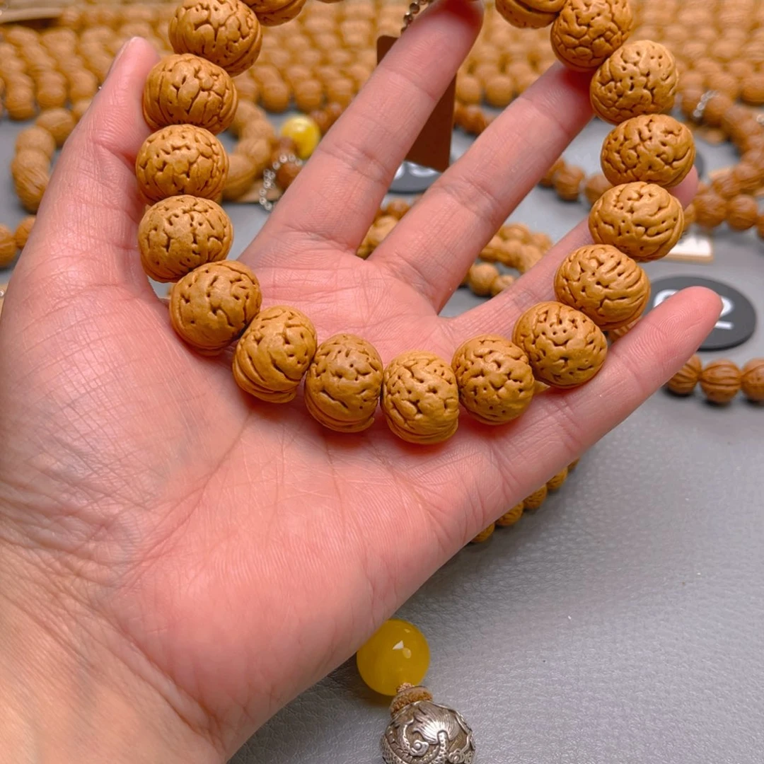 木***杉菩提籽类桃核手串