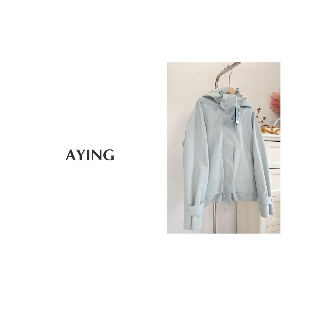 AYING   女士秋冬  软壳户外连帽宽松三防休闲冲锋衣短款