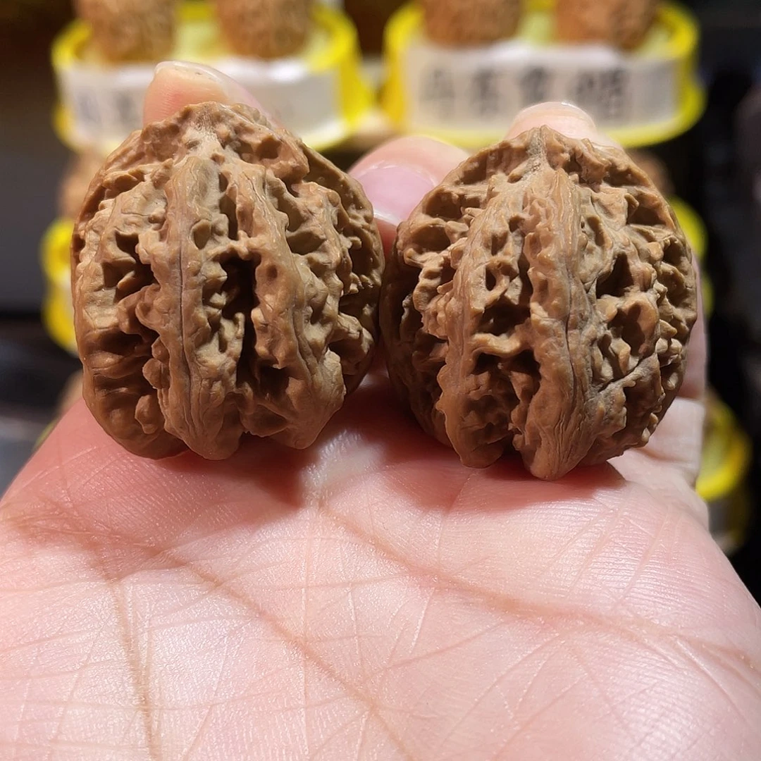 文玩核桃吊坠方印