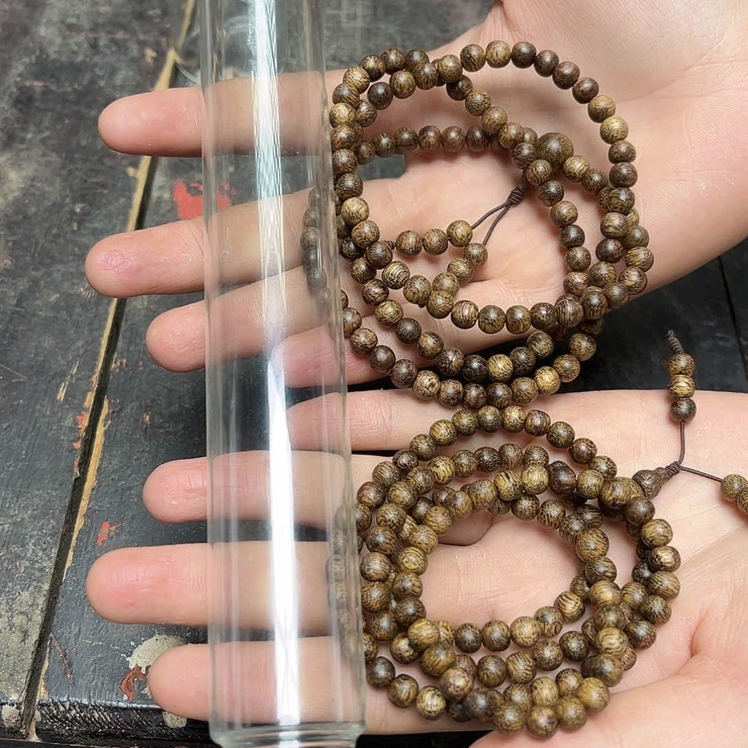 大叶紫檀（黑酸枝木类）