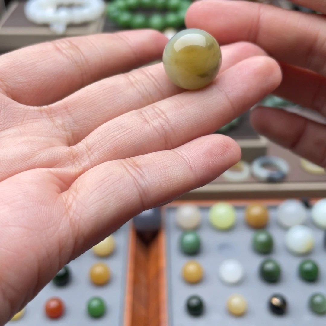 和田玉未镶嵌手链16楼兰