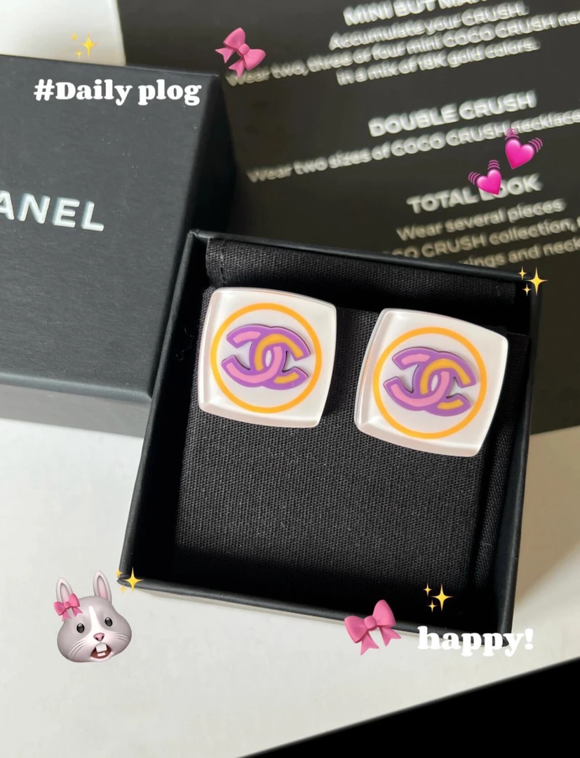 95新 Chanel/香奈儿 漫画耳钉 24c  12082826