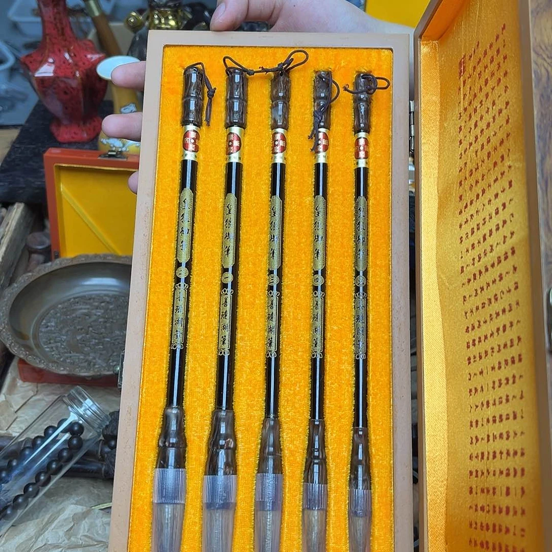 大叶紫檀（黑酸枝木类）