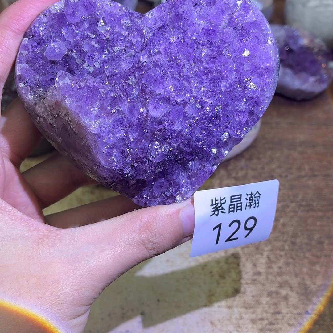 未镶嵌大型摆件（非配饰）水晶