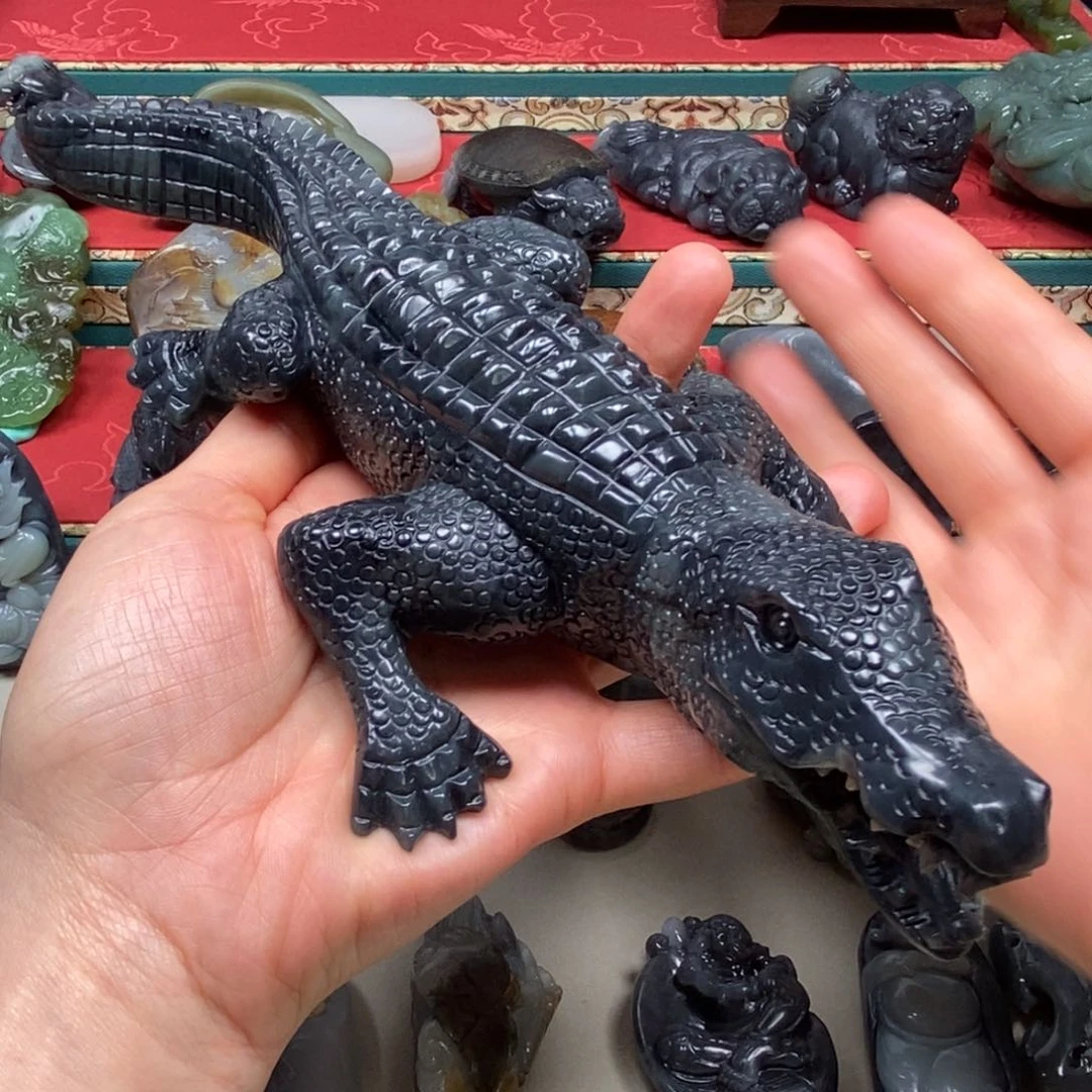 和田玉把件未镶嵌吴**业