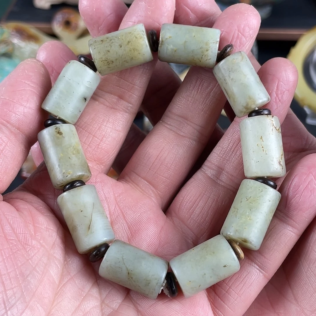 未镶嵌和田玉（糖玉）挂件
