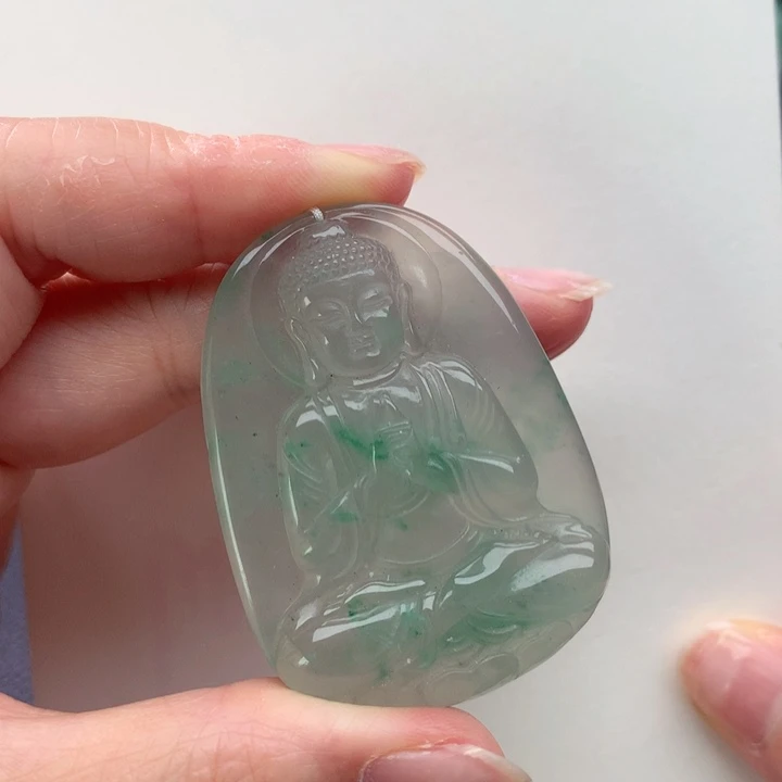 石英质玉未镶嵌颈饰