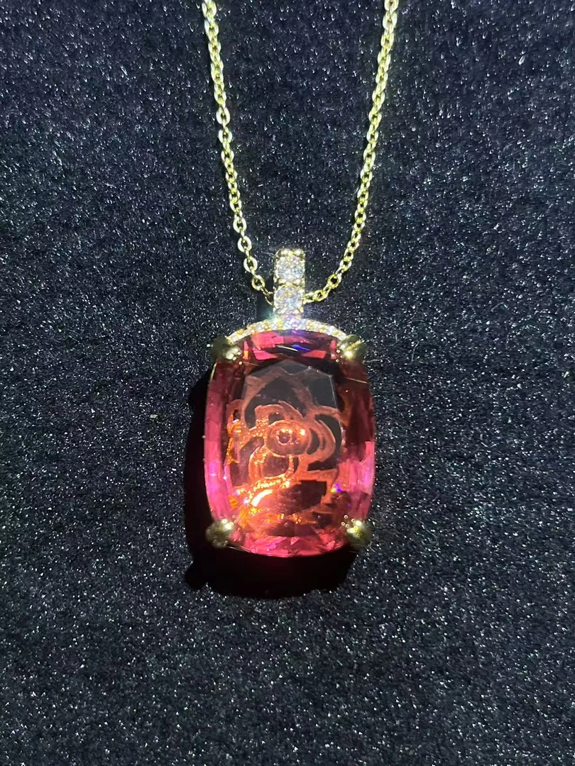 【南非定制】经典高级轻奢大气百搭吊坠yAj224018