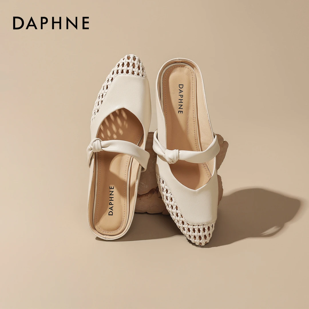 达芙妮法式镂空包头凉鞋女2025夏季新款百搭粗跟配裙子玛丽珍凉鞋