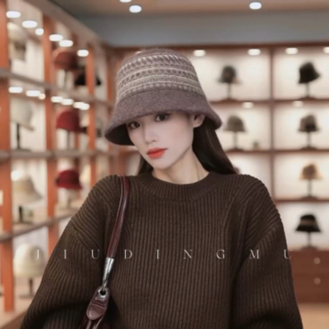 久丁木新款羊毛呢气质提花渔夫帽女秋冬小香风可折叠护耳保暖盆帽