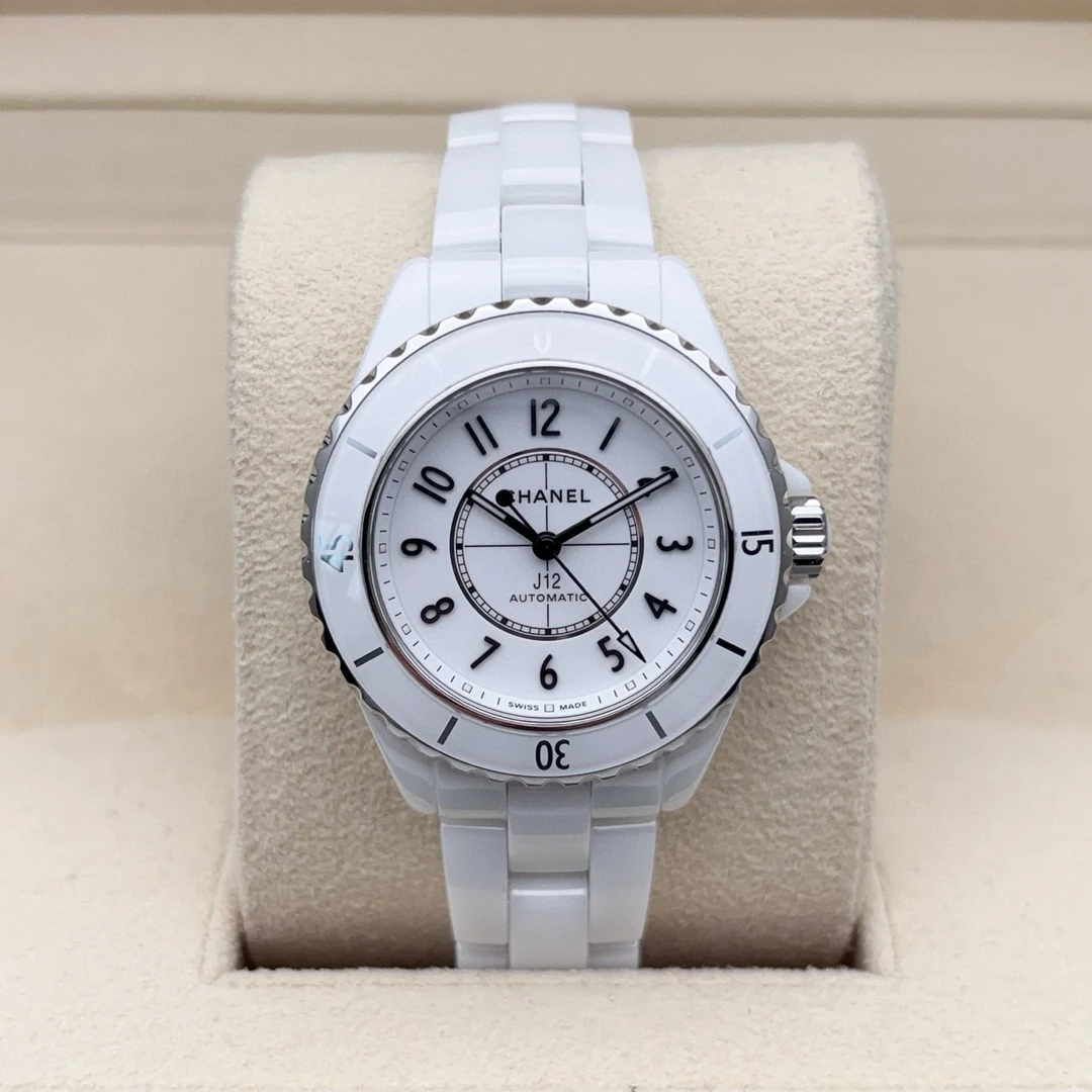 99新 Chanel/香奈儿 24年7月全套/J12系列/女士自动机械表/33mm