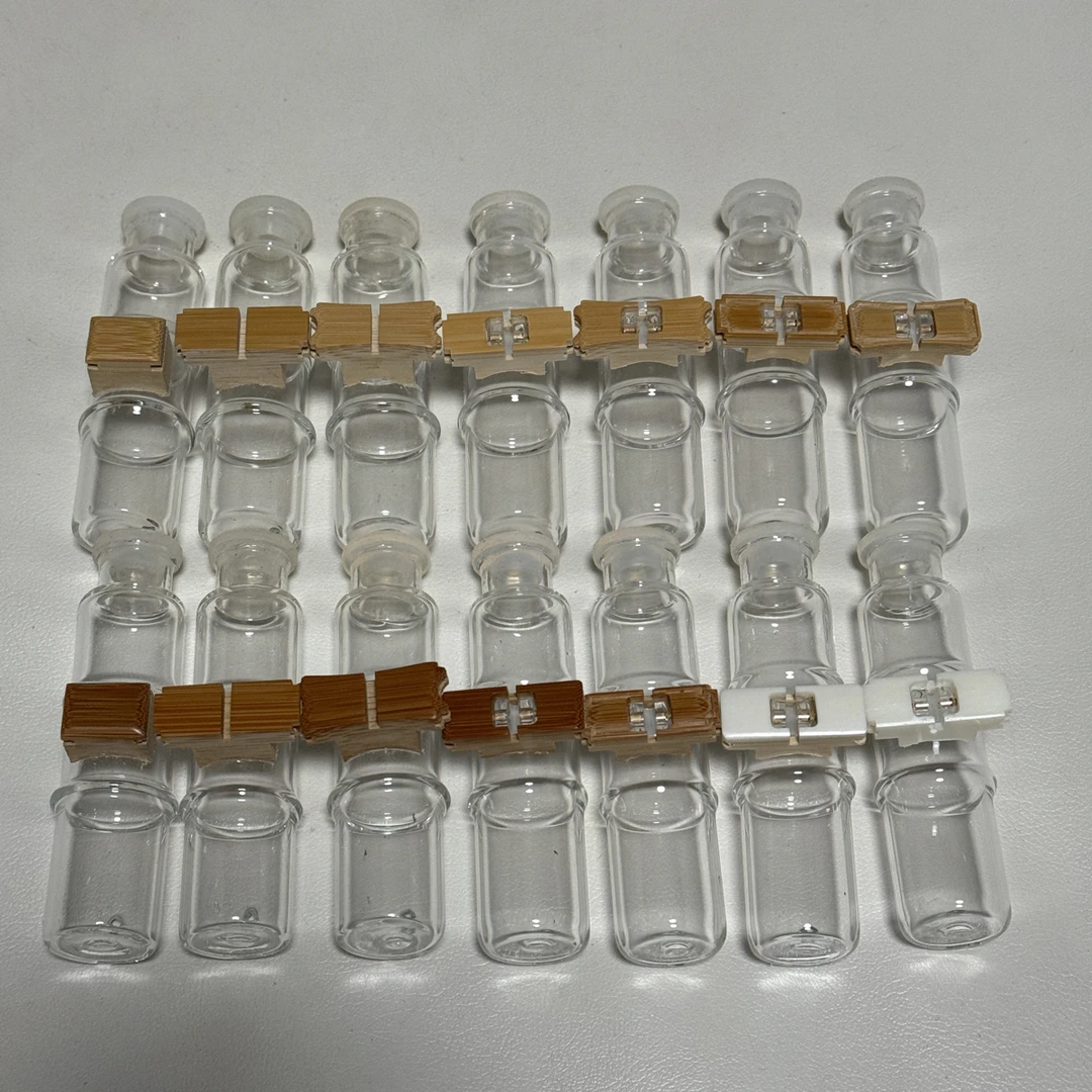 竹节形状玻璃鸟用饮水器 直径2.2 长度9 玻璃水瓶 鸟笼配件