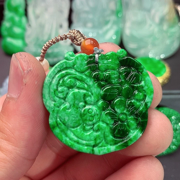 翡翠未镶嵌吊坠(不含链)