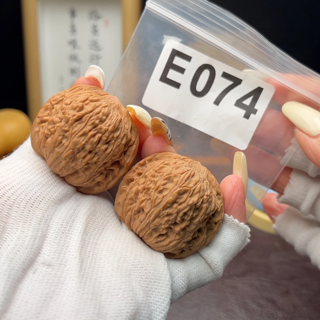 文玩核桃把件38绣球e074