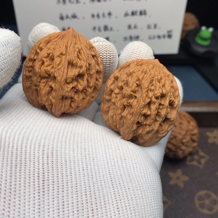 全品虎头38尺寸…“