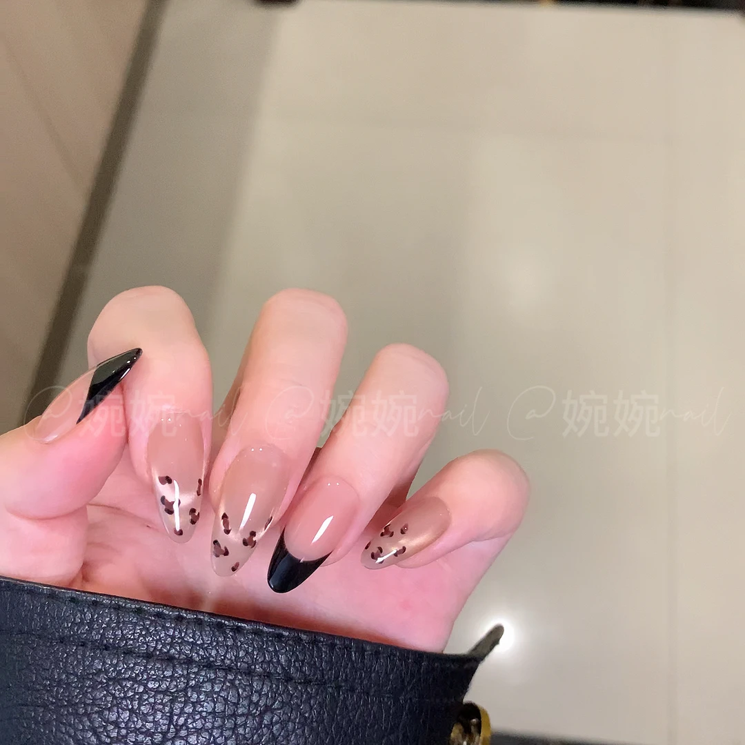 婉婉【黑法豹纹】纯手工手绘法式猫眼百搭设计穿戴甲